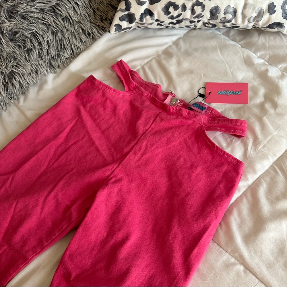 NWT Edikted Kira Cut Out Flare Jeans pants
